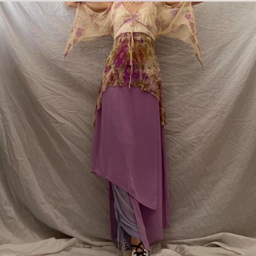 Beautiful Flowy Vintage Lilac Midi Skirt with Built in purple layered pants